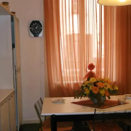 Apartment Elegance *